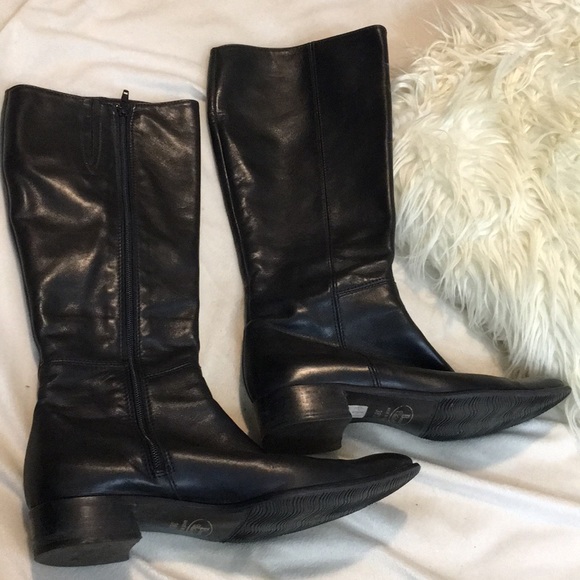 Browns Couture Italian leather boot, size 38.5 - Picture 5 of 5